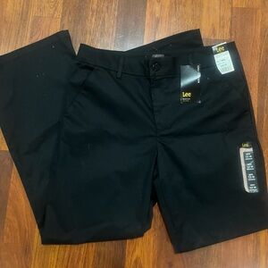 NWT Lee Women's Mid-Rise Bootcut Pants in black.
